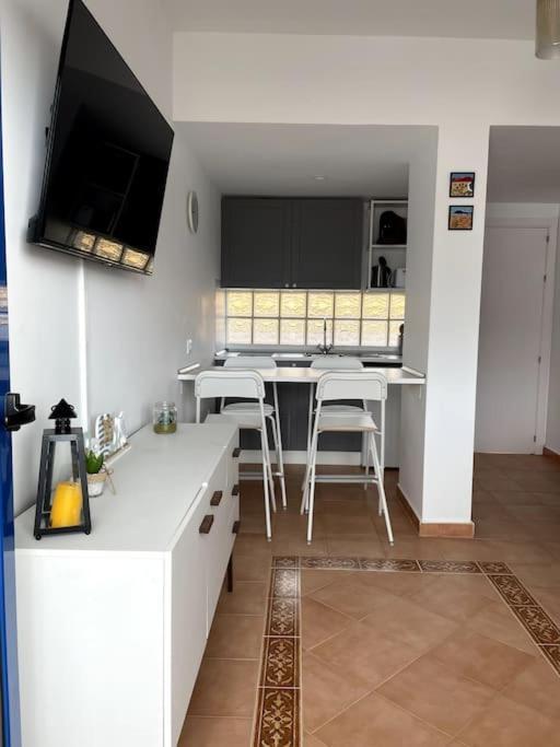 Costa Calma Sun & Beach Apartment - Wifi & Pool Esterno foto